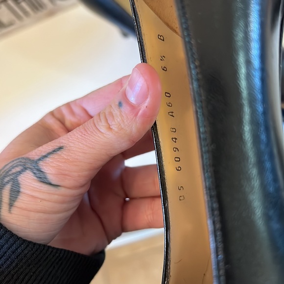 Vintage Salvatore Ferragamo Heels - Picture 7 of 8